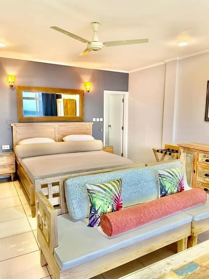 Beau Vallon Studios - Apartments Vacation Rentals Victoria Ngoại thất bức ảnh